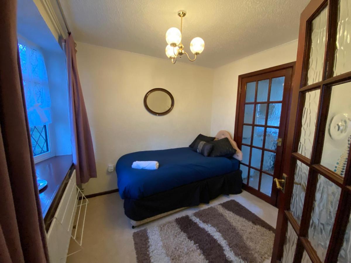 Serene 4Br In Harborne Close To Qe Hospital, Harborne Centre Birmingham Exterior foto